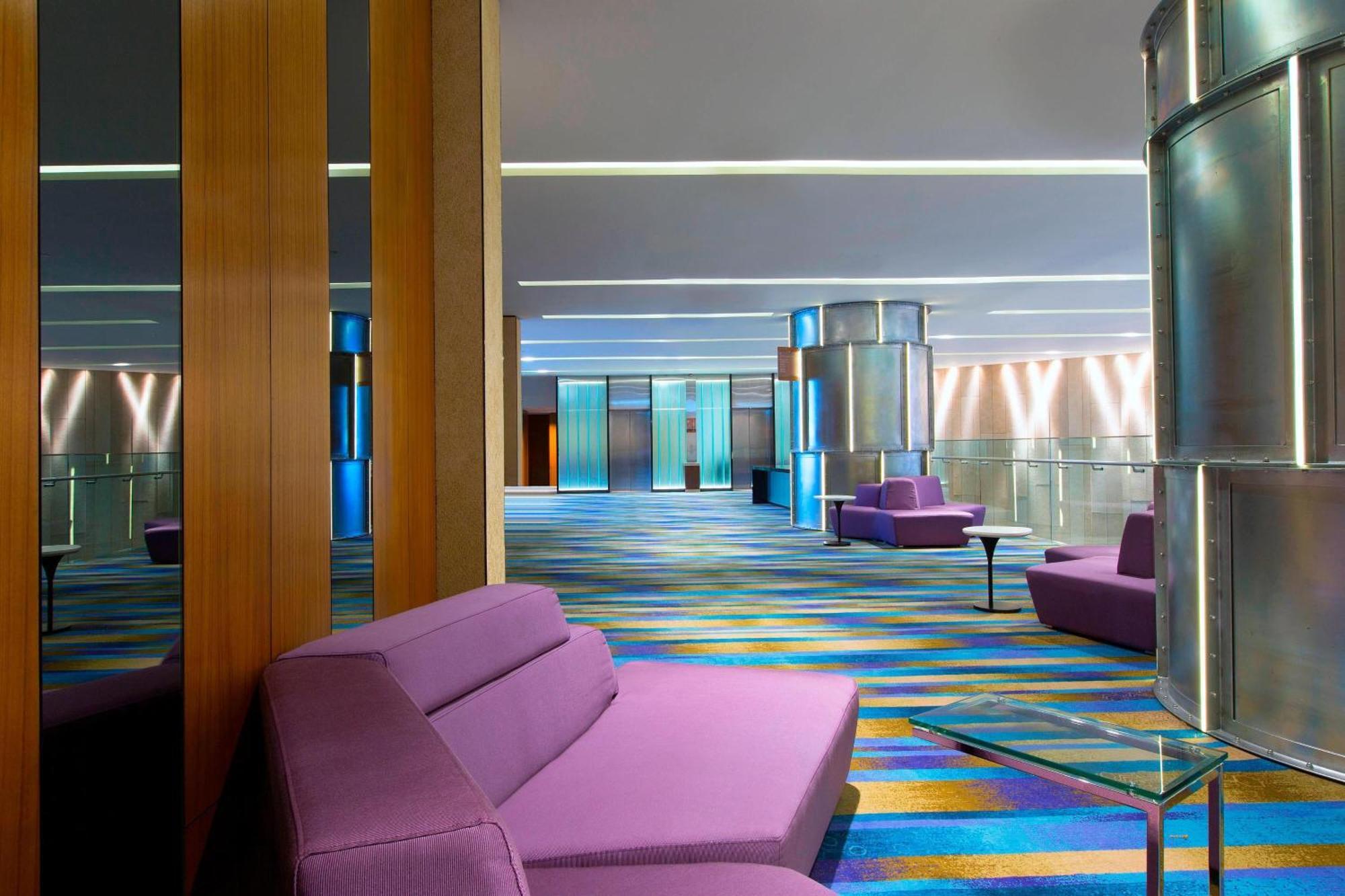 Hotel Aloft Kuala Lumpur Sentral Exterior foto